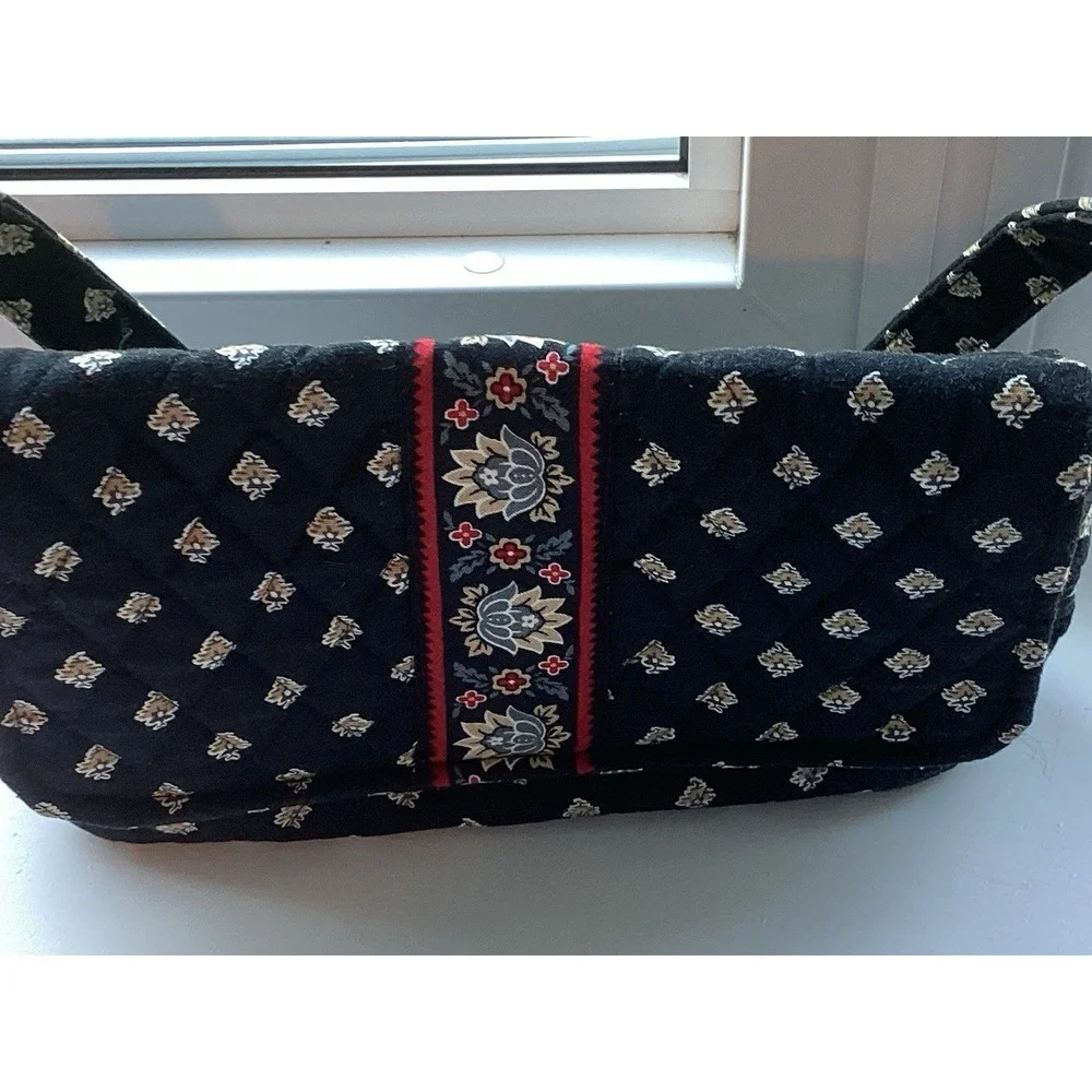 VTG Vera Bradley Jilly Purse Pirouette Pattern Black Quilted Strap 10